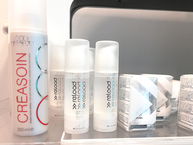 Salonexklusive Produkte für Dauerwelle und Haarpflege – Friseursalon in München